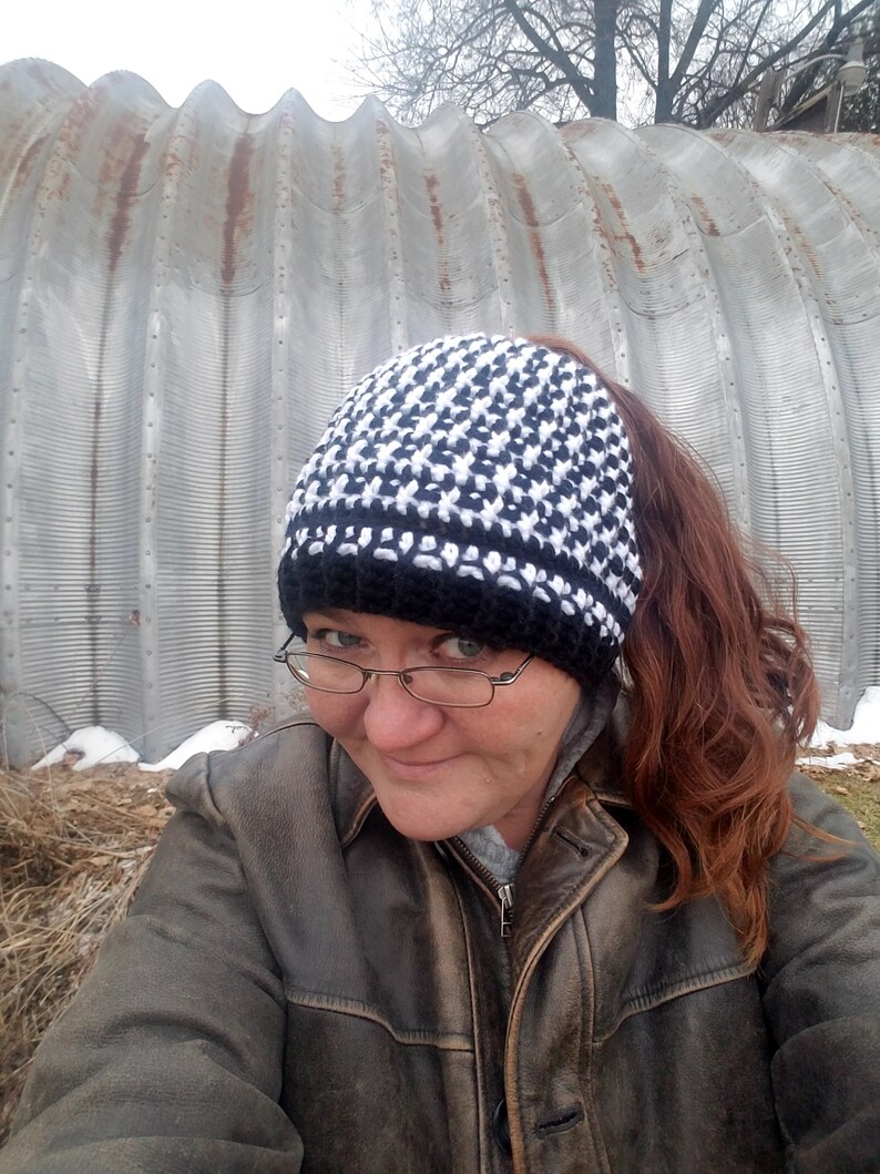 Gifts for her Hiking Skater Style Skiiing Messy Bun Hat Winter Wear Pony Tail Beanie Trailriding Snowboarding Hat Valentines Day