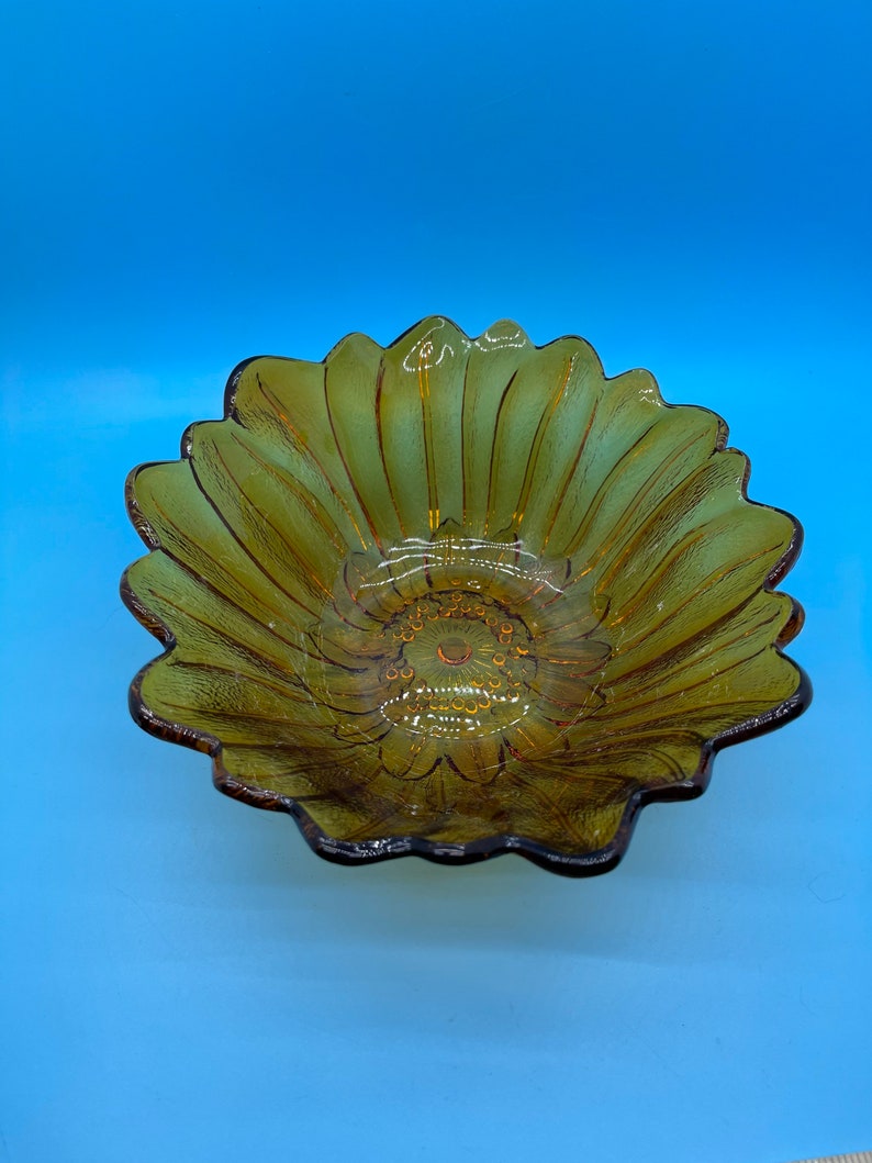 Indiana Amber Glass Sunflower Bowl 1960s image 1