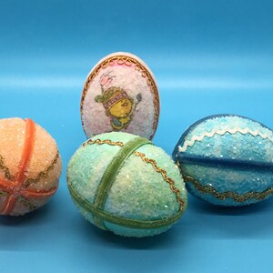 Handmade - Easter Eggs-Vintage-Glitter /Ric Rac-Set of 4