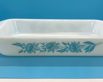 Vintage Turquoise Glass Bake Milk Glass Casserole
