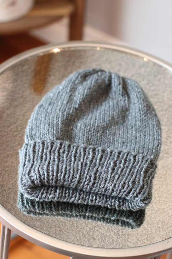 BEGG&CO ALEX BEANIE カシミヤ100%/AShGrey/グレー Womens Sanderling Grey Cashmere Alex Beanie Hat - Begg x Co