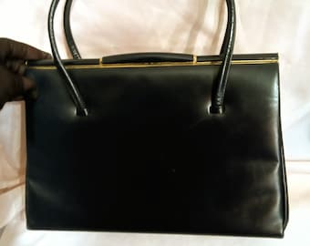 Vintage leather handbag. Fassbender handbag.  Made in England.