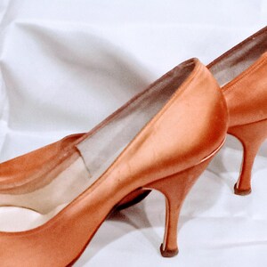 Vintage shoes. Glamorous stiletto evening shoes. Size four and a half. Made by Dolcis Soirée. image 2