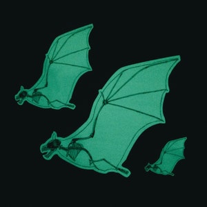 Adesivo scheletro di pipistrello incandescente: vinile incandescente nel buio, adesivo per skateboard di Halloween