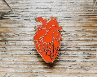 Enamel Pin Anatomical Heart Tiny Pin Red Medical Brooch for Doctors Graduation Gift Pin for Cardiologist Nurse I love you Pin