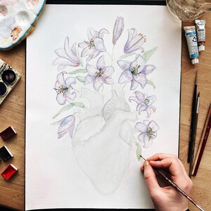 Anatomiskt hjärta med liljor akvarellmålning: Blommig läkarmottagningsdekor bild 4