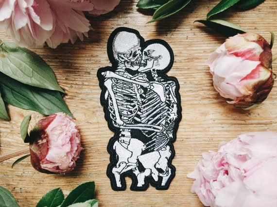 Skeleton Kiss Anatomical Patch: Human Anatomy Love, Embroidery Iron-on Punk Valentines Day Gift