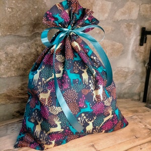 Sac cadeau de noël,emballage cadeau tissu, pochette cadeau noël,pochon Noël,sac cadeau tissu, emballage cadeau zéro déchet, papier cadeau