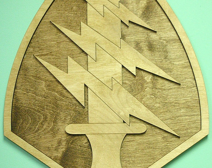 Large 18 inch Airborne Patch Wall Insignia