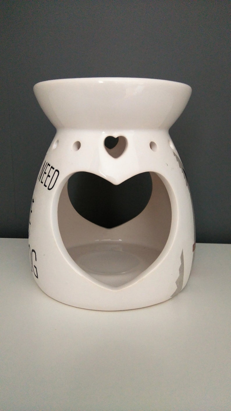 dog decorated wax warmer