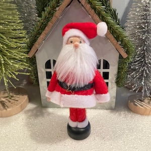 Hand Painted Santa Clothespin Doll Figurine, Holiday Decoration, Santa Claus, Secret Santa, Pin Doll Ornament