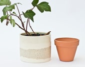 White ceramic planter pot small.