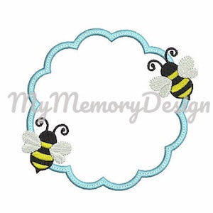 Puede incluir: Un marco azul claro festoneado con dos abejas negras y amarillas a cada lado. Las abejas tienen alas blancas y antenas negras.