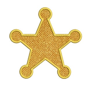 Op de afbeelding: Een gouden vijfpuntige ster met een getextureerd oppervlak en een gouden omtrek. De ster heeft afgeronde randen.