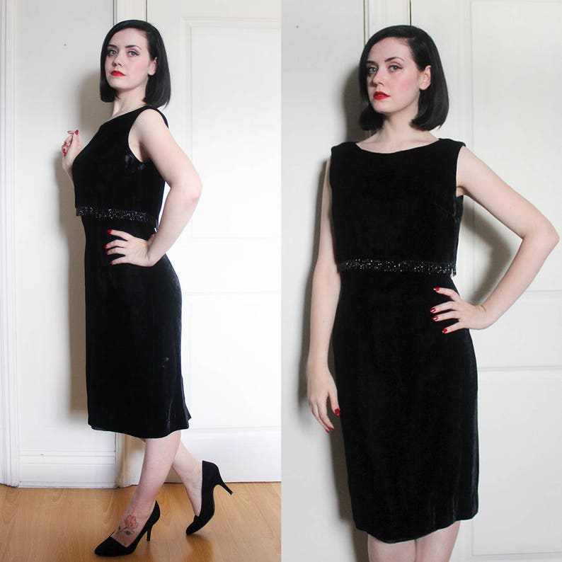 Vintage 1950s Black Velvet Lord /& Taylor Dress Size Medium