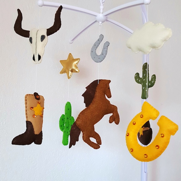 Cowboy baby mobile,Wild west crib mobile,Baby boy mobile,Horse mobile,Cowboy nursery,Cactus crib mobile,Horseshoe baby mobile,Felt mobile