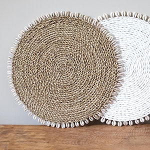 Rattan and Cowrie Shell Round Placemat Natural Mat with Cowrie Shell Edge for indoor or outdoor table Gift for Interior lover Boho