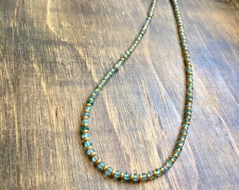 Apatite et 22k or perles plaquées et pruche, 16" Collier perlé, cadeau pour les femmes maman soeur meilleure amie épouse petite amie demoiselle d'honneur