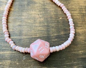 DnD ketting, Critical Role, Pink Opal, D20, MTG, Agaat, Sterling Silver, RPG, polyhedral, Critters, critrole, geek en diversen, D&D