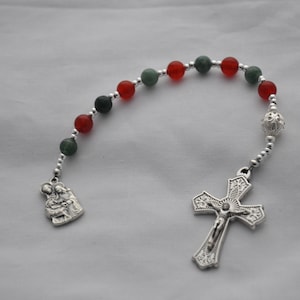 Red & Green Christmas Rosary With Carnelian and Moss Agate Beads, Silver Ornament Bead, and Holy Family Nativity Medal