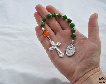 One-Decade St. Isidore Patron Saint of Farming & Agriculture Rosary With Glass Persimmon Bead and Green Jade Beads