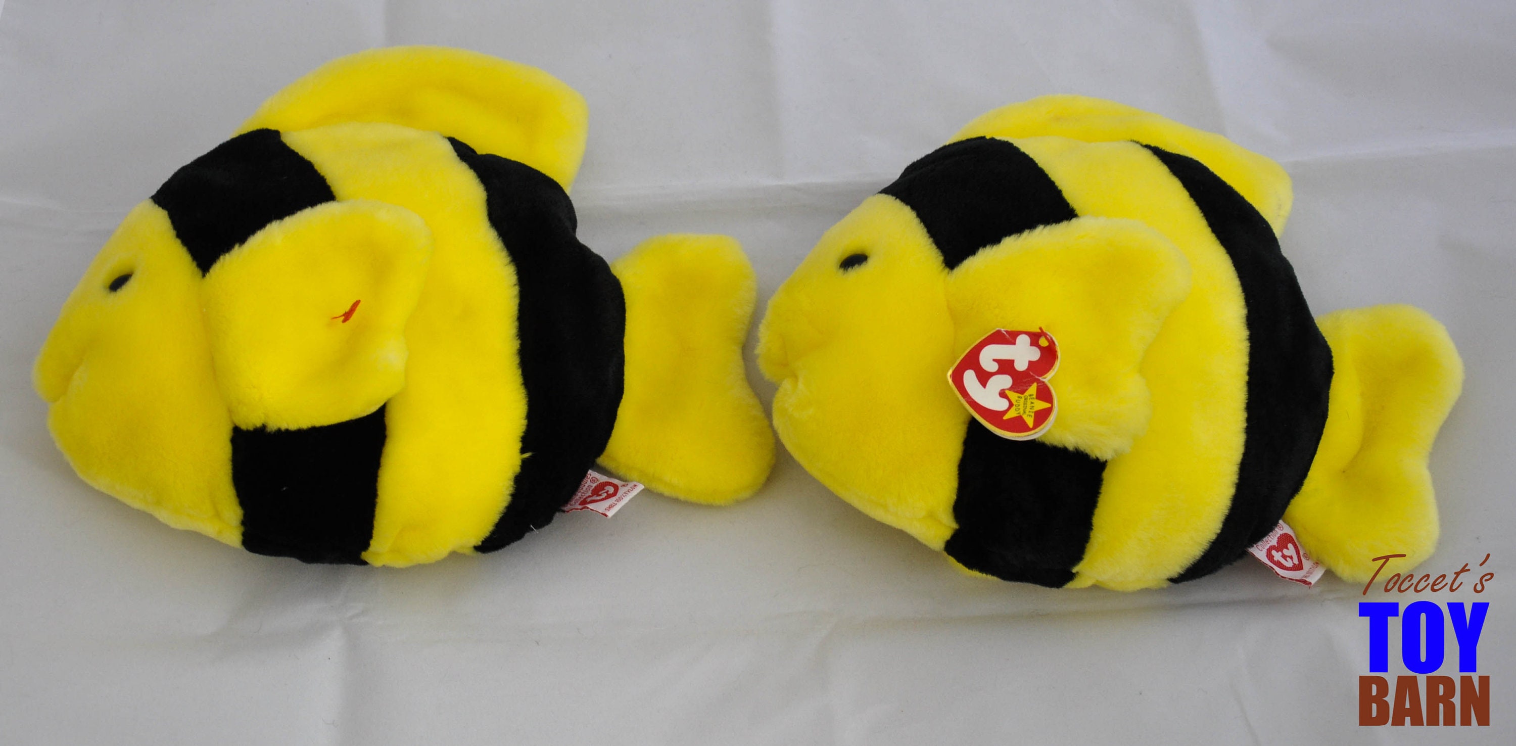 Bubbles the Vintage 1995 Ty Beanie Baby and Beanie Buddy Plush Fish Toy