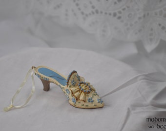 Beautiful Blue & White Victorian Dress Shoe Ornament