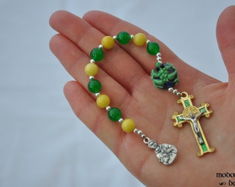 Fun 1-Decade Kids' Rosary for St. Francis Patron Saint of Animals With Frog Bead, Green and Yellow Beads, and Green Crucifix