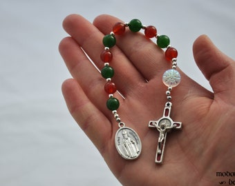 Christmas St. Nicholas 1-Decade Rosary With Snowflake Bead and Red & Green Beads