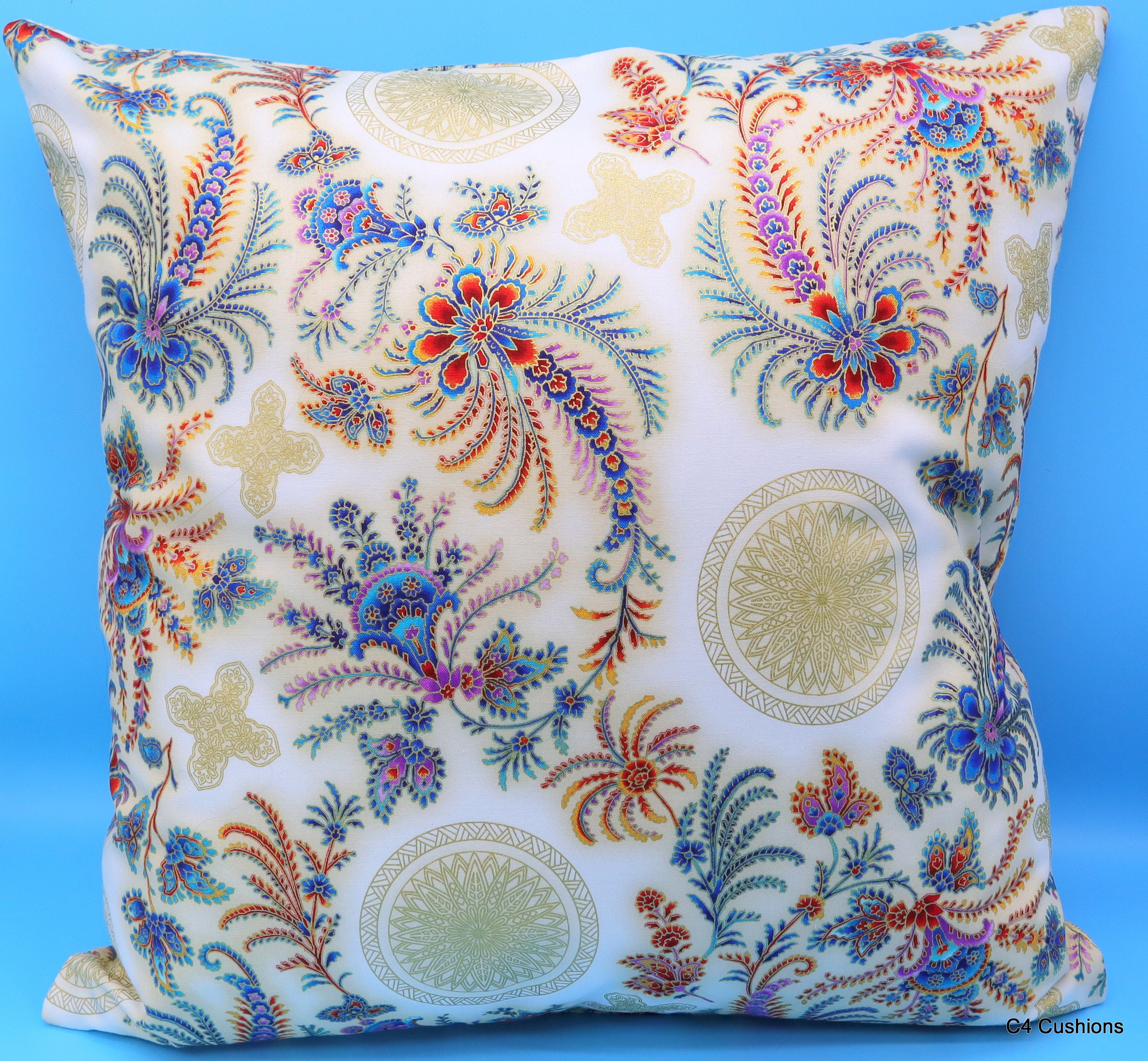 Monogram Flower Tile Small Beach Pillow S00 - Women - Accessories