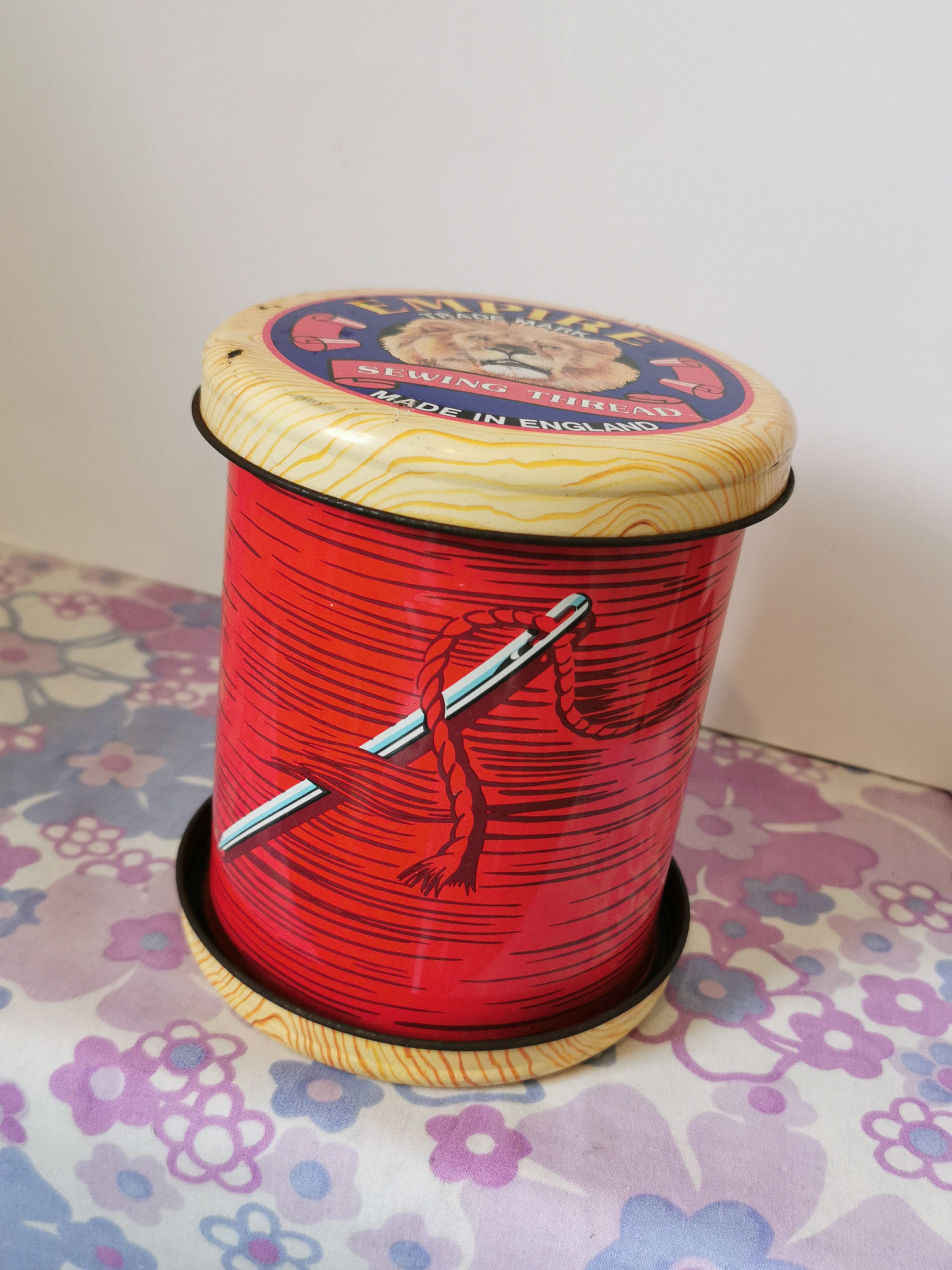 Vintage Cotton Reel Collectable Tin Vintage Cotton Reel Collectable Tin
