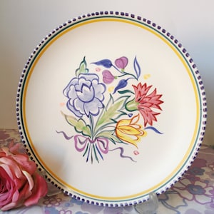Vintage Poole Pottery BN Pattern Handmålad Blommig Tallrik. Keramikväggbonad med blommotiv, 50-tal, presentdekoration.