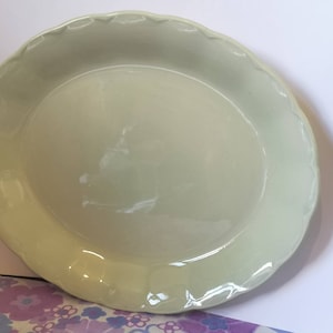 Vintage Grindley Petalware platter. Large serving plate. Vintage utilityware. Pastel china. Meat plate. Pastel green, party plate. 1940s.