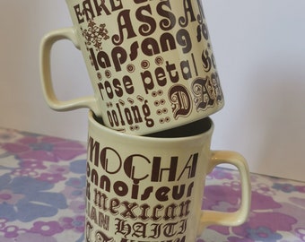 Vintage Kilncraft Pottery Staffordshire Taza de té y café Par. Tazas raras de mediados de los años 70. Tazas Vintage Fonts, tipos de tés y cafés.