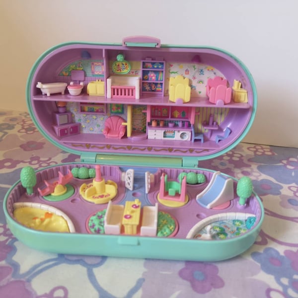 Vintage 1990s Polly Pocket Baby Stampin Playground compact. Polly pocket Babysitting ink pad and stamper set. 1990s cute nostalgic girls toy