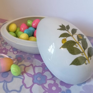 Vintage egg trinket box. Ceramic egg shaped box. Vintage easter,spring decor. J Luber 1980s ceramic 2 part egg. Easter gift. Storage egg pot
