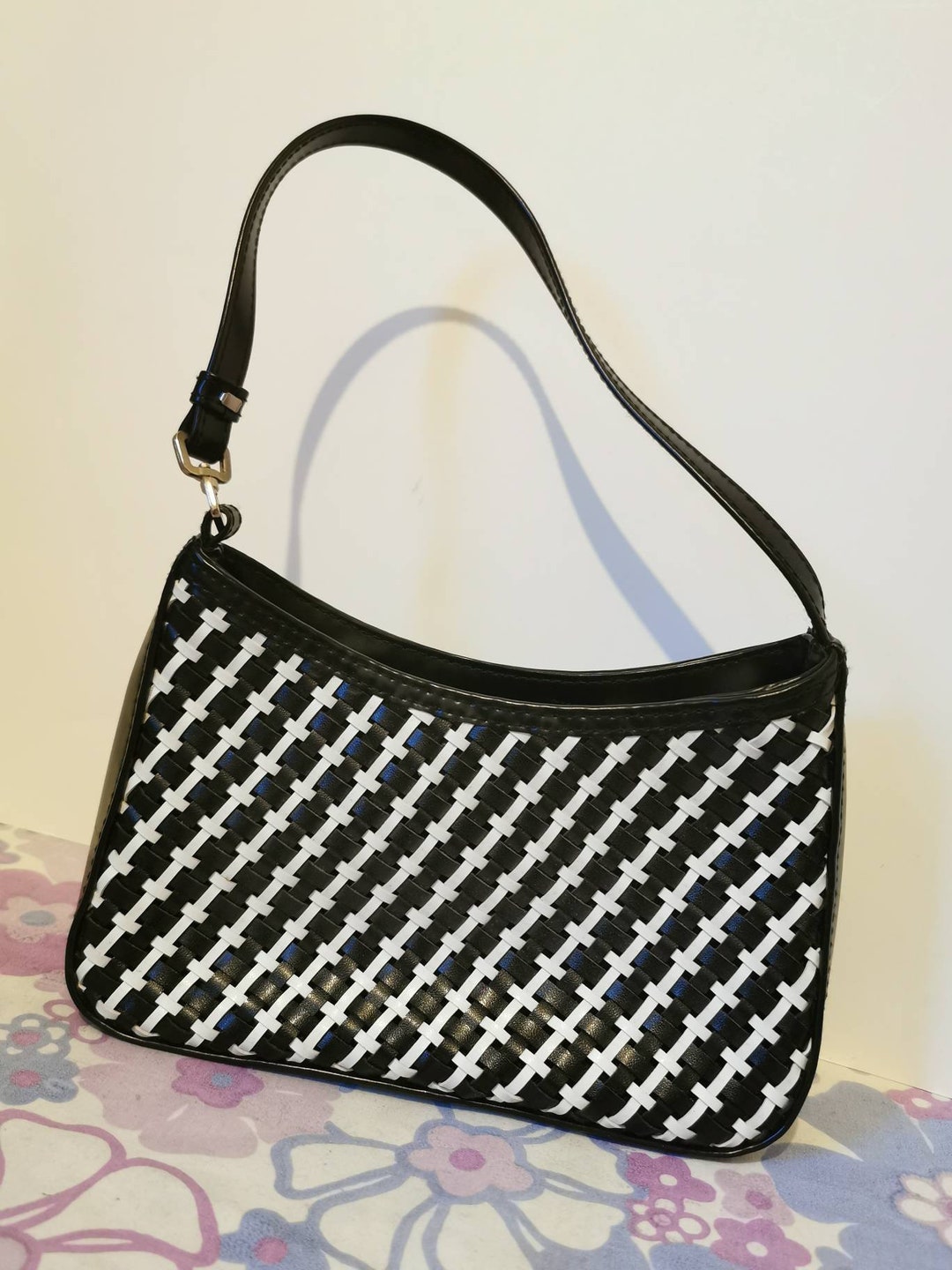 Vintage Y2K Jane Norman Handbag. Black and White Woven Detail