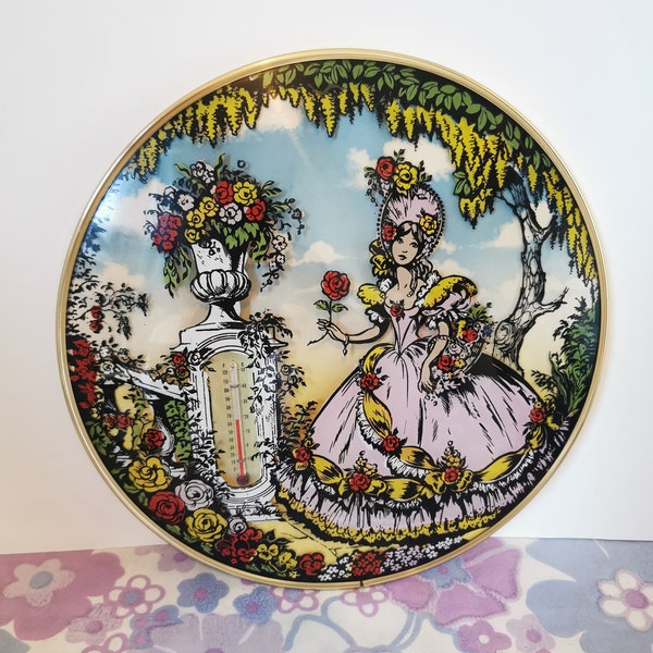 thermomètre de dame à crinoline vintage du milieu du siècle, verre peint inversé en forme de dôme, décor mural kitsch, mignon, cadeau de décoration intérieure cottagecore.