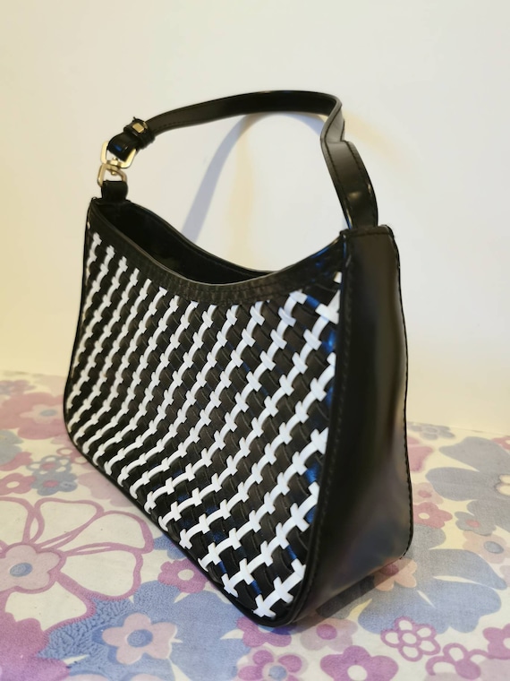 Vintage Y2K Jane Norman Handbag. Black and White Woven Detail