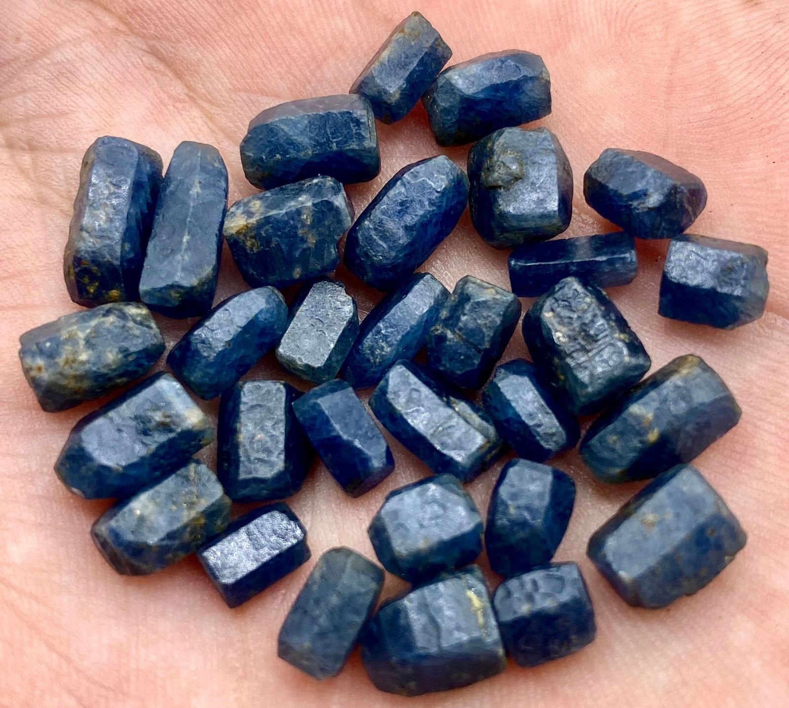 パキスタン ギルギット産 No1170 【公式通販】