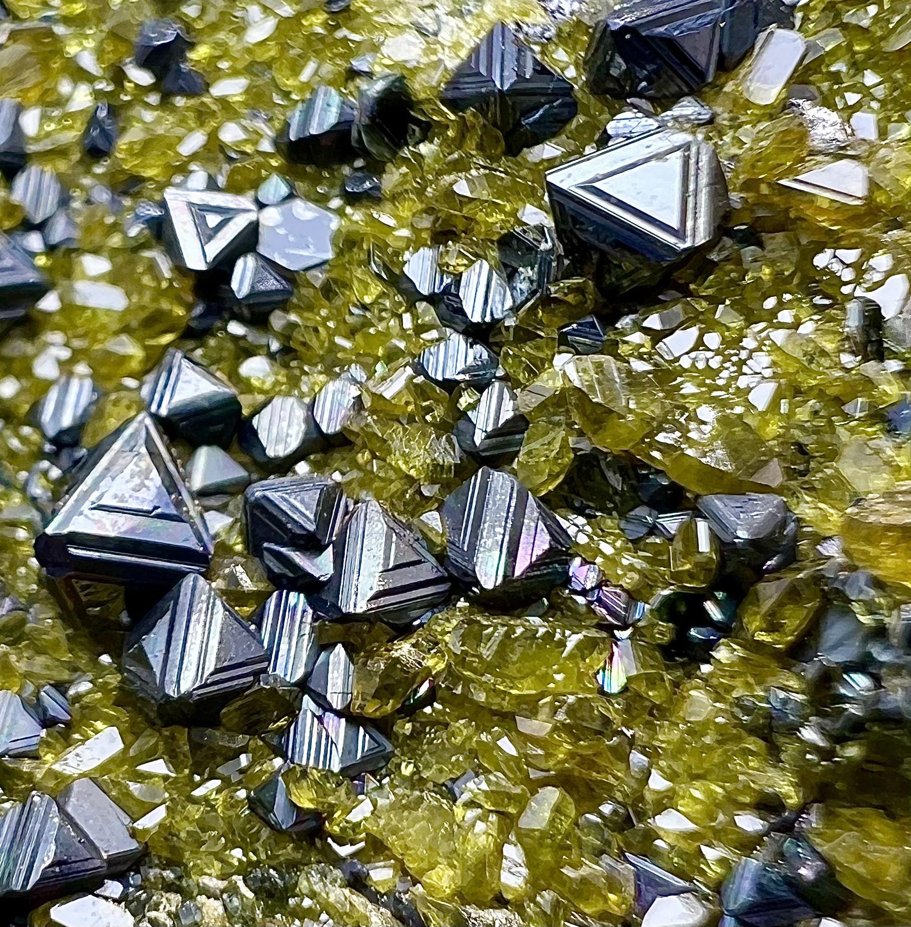 黒と青の鉱物標本 147g OrbitMineralsAndGems - Etsy 日本