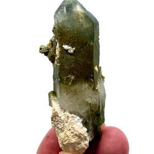 Green Chlorite Quartz Specimen 53.06g Healing Crystal, Unique Gemstone for Home Decor & Meditation