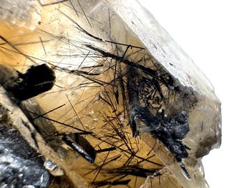 175 Carats Natural Rarest Rutiled Quartz With Illmenite Inclusion From Zagi, Pakistan