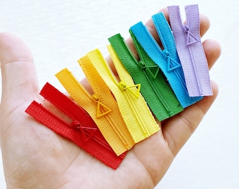 W006 Triangle Puller 6CM  Mini Tiny Super Small Zipper Doll Sewing Craft Doll Clothes Making Sewing Supply