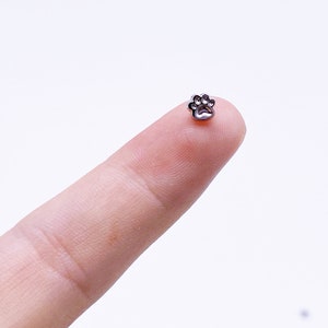 B123 Silver/Gold/Bronze/White/Black 5mm Cute Little Paw Shank Buttons Micro Mini Tiny Buttons  Doll Sewing Craft Supplies