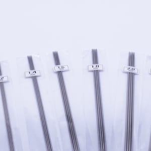 W016 Super Skinny Knitting Needles 1.2mm 1.4mm 1.6mm 1.8mm 2mm 2.2mm Dolly Size 24.5cm Long Doll Sewing Notions Essential Craft Supply
