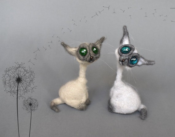 Siamese cat Lunar cat kitten funny kawaii cat crochet toy amigurumi