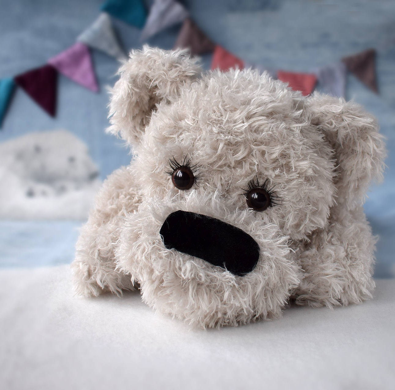 white fluffy bear