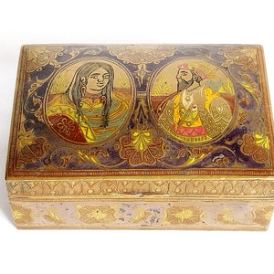 Very Rare Antique Rare Brass Trinket Box Home Decor, Heavy Brass Engraved Tobacco Box, Collectible Brass Keepsake, Cigarette Box India 30s image 1