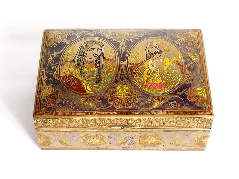 Very Rare Antique Rare Brass Trinket Box Home Decor, Heavy Brass Engraved Tobacco Box, Collectible Brass Keepsake, Cigarette Box India 30s image 1